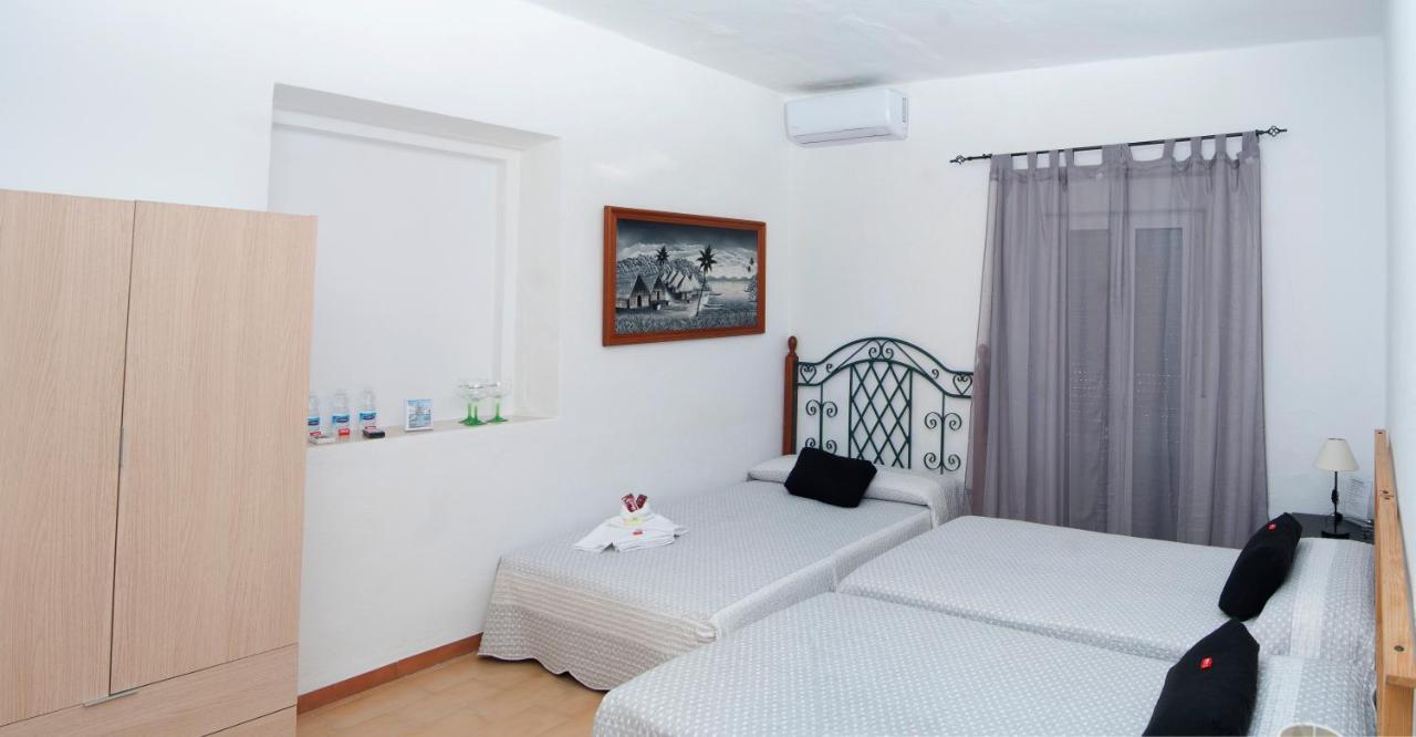 Hostal Batato 베예데라프론테라 외부 사진